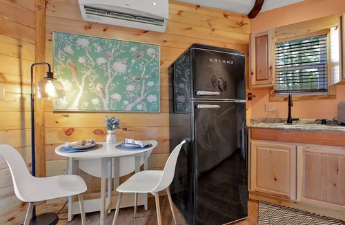 Ellijay Cabin | Cozy Luxury Cottage with Stunning View