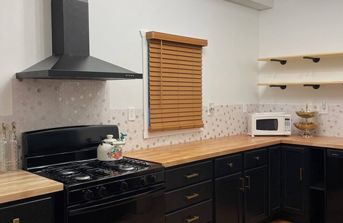 Antigo Apartment | Cozy Maple View 1-bedroom apartment in pleasant Antigo