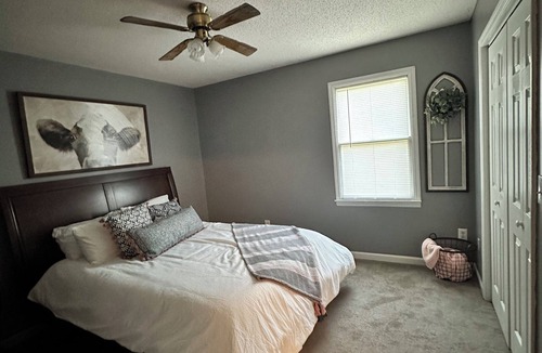 Harvest House | Cozy mini Farmhouse in enchanting HarvestEast limestone with WiFi,AC