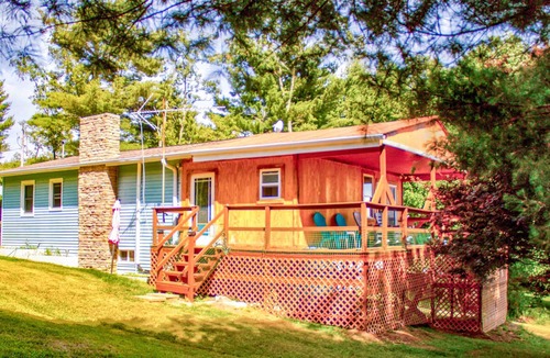 Fancy Gap Cottage | Cozy mountain view cottage off Blue Ridge parkway