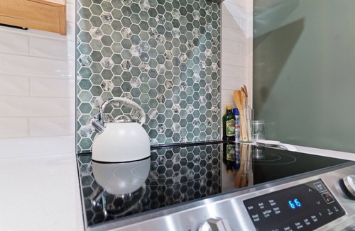 Bella Vista House | Cozy, peaceful retreat among mature trees. Pet friendly & Back 40 access!