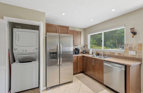 South Sarasota House | Cozy Ranch Home w/Heated Pool, near Siesta Beach