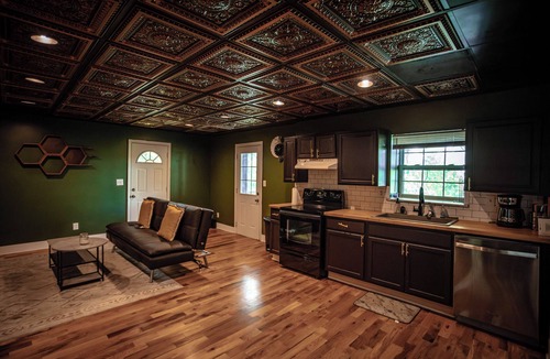 Columbia Apartment | Cozy Riverside Retreat with views of the beautiful Duck River