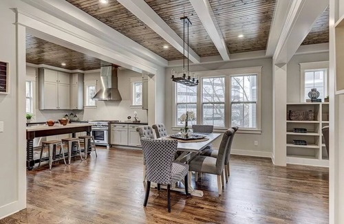 Hillsboro West End House | Cozy sprawling home nestled just outside downtown Nashville, Hillsboro West end