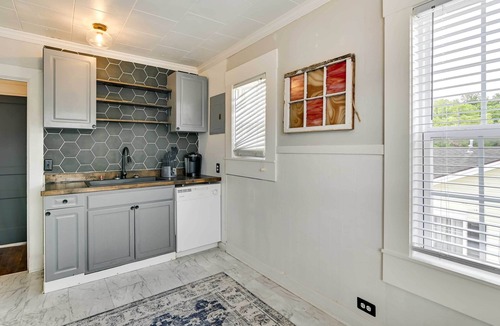 Starkville Apartment | Cozy Starkville Apartment: Walk to Main Street!