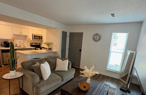Huntsville Apartment | Cozy Studio in the Heart of Huntsville
