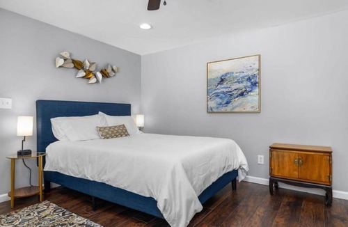 Imperial Apartment | Cozy Studio in the Heart of Downtown Kimmswick
