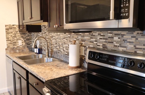 Owensboro House | Cozy Stylish 2 BR Home w/Relax & Enjoy
