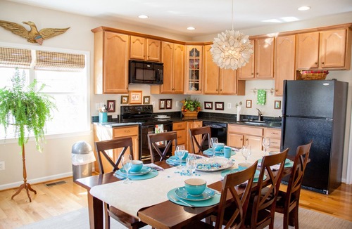 Charlottesville House | Cozy Suite on Historic Property - Explore Nearby Vineyards and Wineries