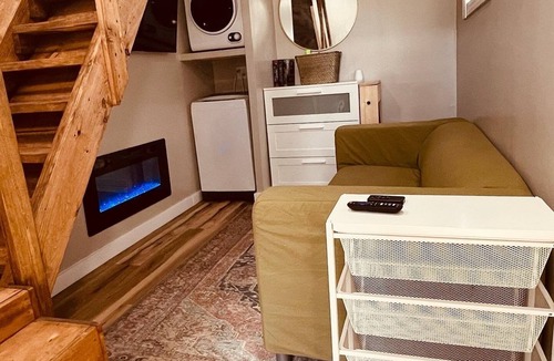 Charlotte House | Cozy Tiny Home located 15 minutes from uptown Charlotte! Pet friendly!