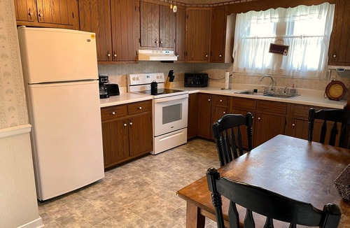 Fulda House | Cozy Vintage House. Home in Fulda, Indiana