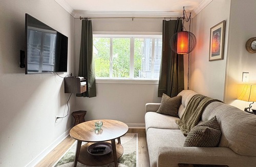 Greater Belhaven Apartment | Cozy Walkable Belhaven Studio