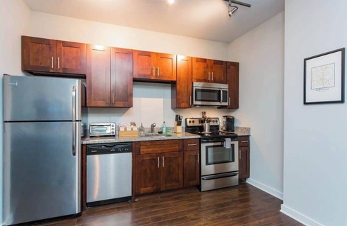 Music Row Apartment | CozySuites Music Row Alluring 1BR in Nashville! 43