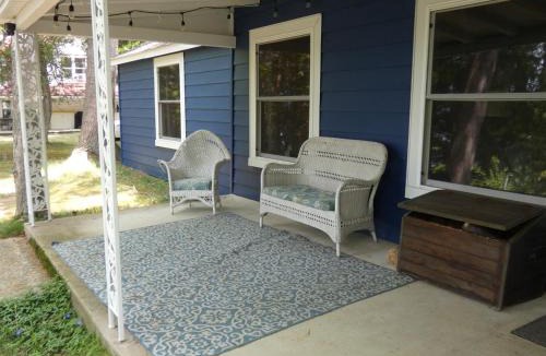 Alden House | Cranberry Cottage on Torch Lake