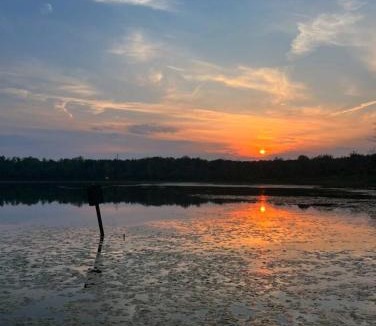 Allenton House | Cranberry Lake Hideaway, Cozy Cottage with Sauna, Outdoor Shower, Kayaks, Games