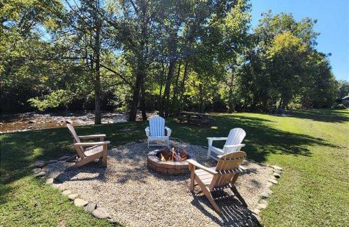 Cosby House | Creekside #3580