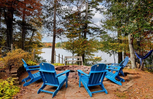 Tomahawk Cottage | Crystal Tree Cottage - A Northwoods Sunset Lake House