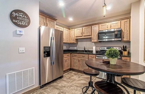 Van Buren Apartment | Current River Retreat 3 - 2 Bedroom Sleeps 6 - Cozy Apartment