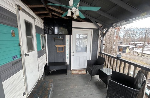 Dandridge House | Cute RV w/2 bedrooms, WiFi, & AC in Enchanting Dandridge! Close to attractions!