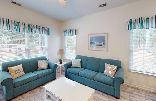 Sea Trail Condo | CV17D, Golf Views | Tee Time Steps from the Door