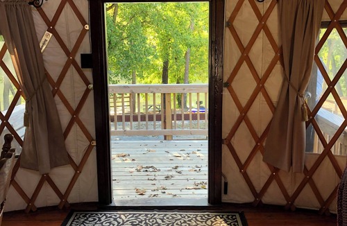 Luray RV Rental | DANCIN WOLF YURT offering “Glamping at its Finest” on the Shenandoah River!