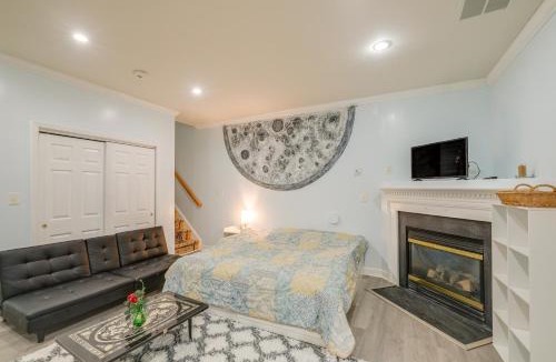 Sugarland Run Apartment | Day Trip to DC - Sterling Studio w/Pool Access