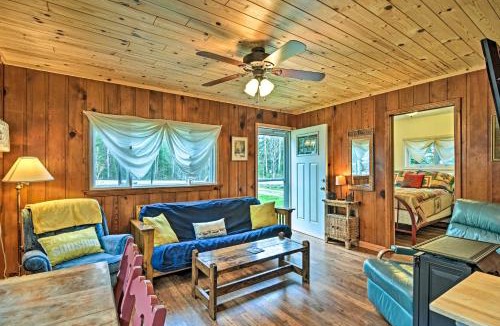 Charlevoix House | Day Trips to Boyne Mtn! Cabin Near Lake Charlevoix