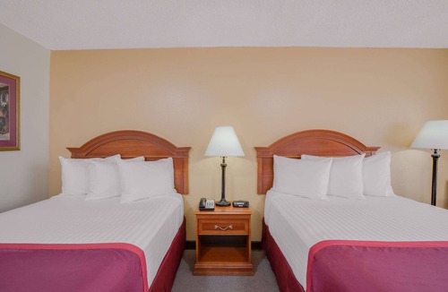 Candler Hotel | Days Inn by Wyndham Asheville West