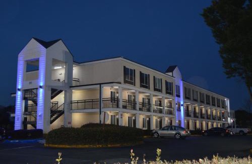 Marietta Hotel | Days Inn by Wyndham Marietta-Atlanta-Delk Road