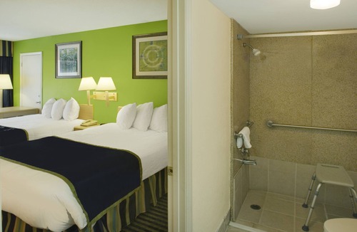 Richmond Hill Hotel | Days Inn by Wyndham Richmond Hill/Savannah