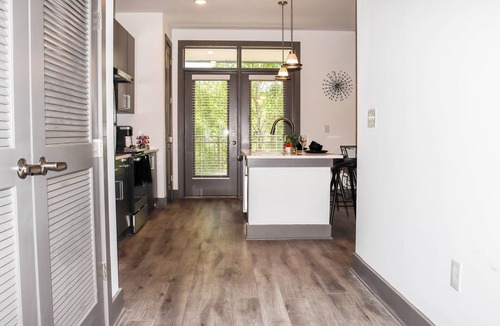 North Decatur Apartment | DECATUR Get Away|Near Emory|15 min to ATL
