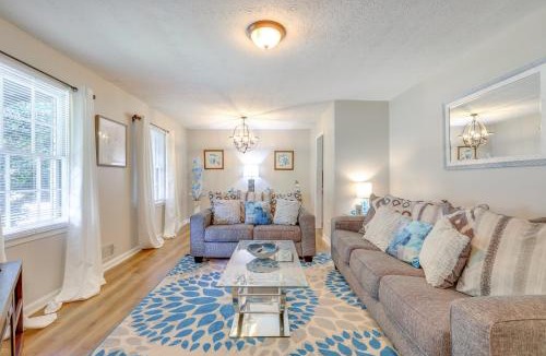Stockbridge House | Deck & Game Room: Family Home in Stockbridge!