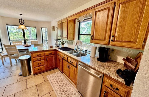 Lost Bridge Village House | Decked Out On the Lake