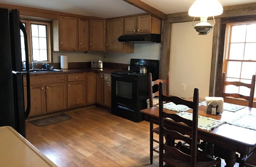 Monterey Cabin | Delightful 2-bedroom cabin in Monterey perfect for a relaxing getaway