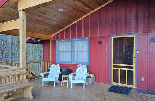 Zionville Cabin | Delightful 2-bedroom cabin in charming Zionville awaits you.