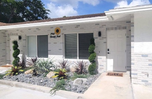 Tropic Isle House | Delray Beach - Short Drive to Atlantic Ave and the Beaches.