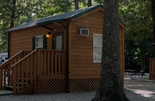 Manchester Cabin | Deluxe Cabin (w/Bathroom) - Better than a motel! Enjoy camping in comfort!