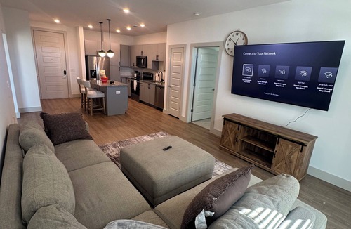 Chosewood Park Apartment | Deluxe Escape 2: Where Luxury Meets Comfort