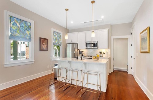 French Quarter Apartment | Dianna Browns Place | Historic District