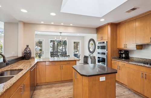 Oceanside House | Direct Oceanfront Home | Free Activities