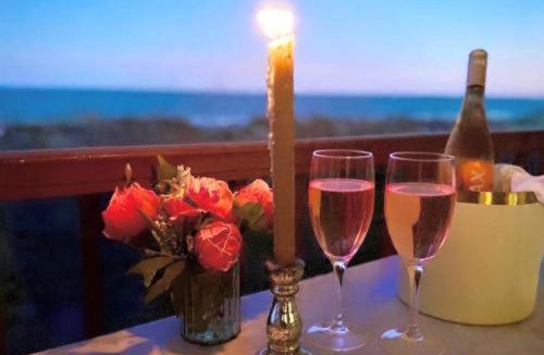 Folly Field Apartment | Direct Oceanfront King Villa - Oceanfront Resort