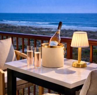 Folly Field Apartment | Direct Oceanfront King Villa - Oceanfront Resort