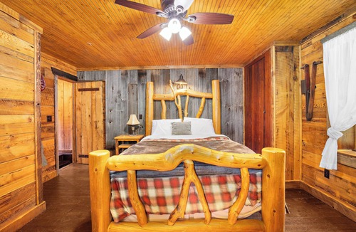 Terra Alta House | Discounted Rates/Back in Time/Near Deep Creek Lake/No Cleaning or Amin Fees