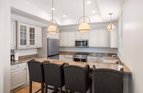 Bay Harbor House | Discover luxury at Wanderlust 36 in Bay Harbor, featuring 4 bedrooms and great amenities.