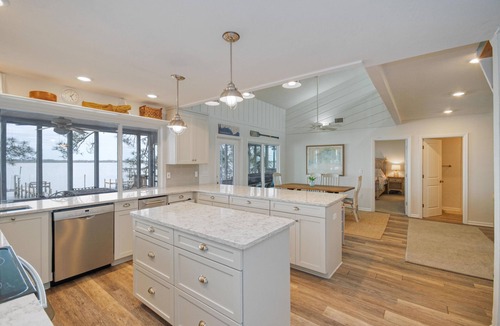 Alligator Point House | Dock, Boat Lift & Golf Cart on Alligator Point
