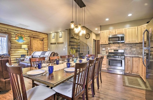 Pittsville Cottage | Dock w/Boat Slip: Cozy Cabin Near Leesville Lake!