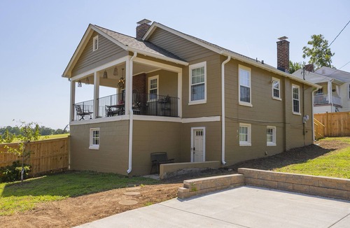 Lockeland Springs House | Dog-Friendly Shelby Park Home · 3BR Sleeps 8