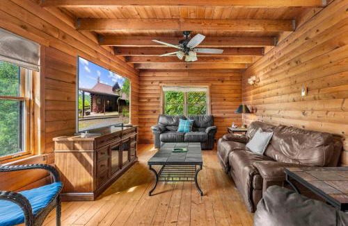 Baker Ski Chalet | Dog Friendly with Fire Pit and Yard by the River