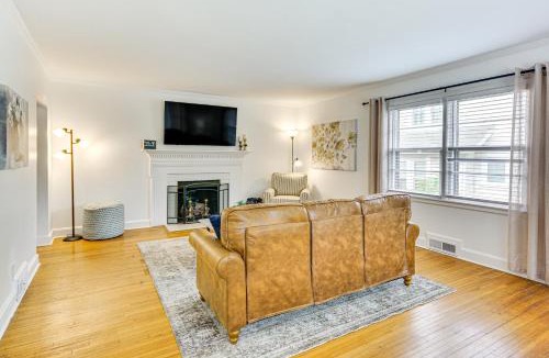 High Point House | 'Dogwood Cottage' w/Fireplace: 1 Mi to University
