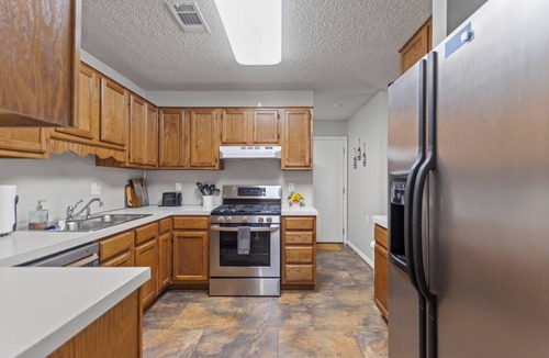 Sherwood House | Double Diamond Rentals - Awesome Neighborhood, AFB